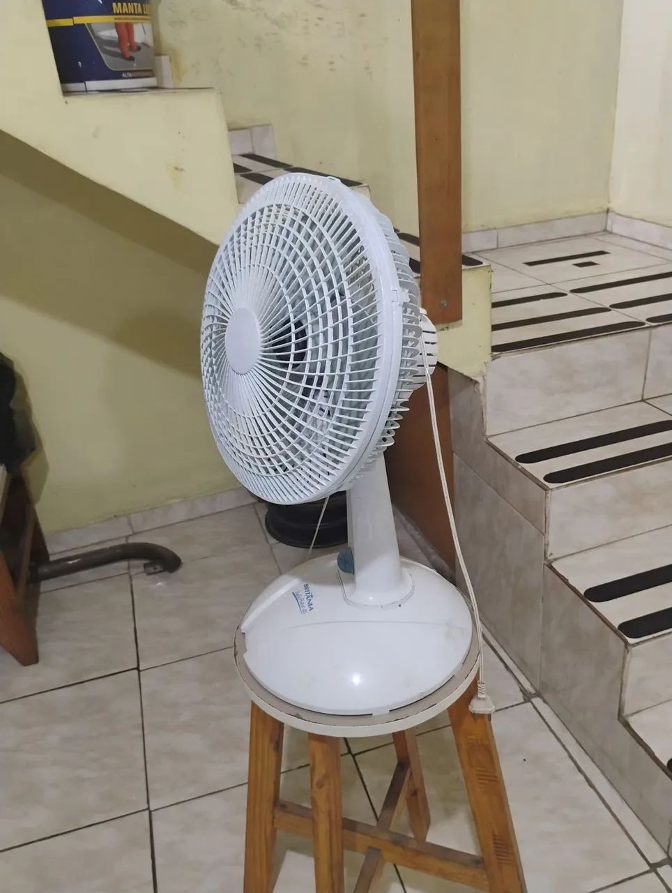 Ventilador Britânia de Mesa - Usado em ótimo estado - Foto 2