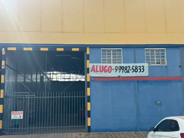 ALUGO GALPÃO LOCALIZADO EM TAGUATINGA NORTE - TRATAR POR LIGAÇÃO