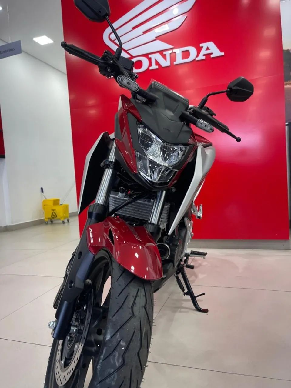 cb 300 cbs 2026  - Foto 5