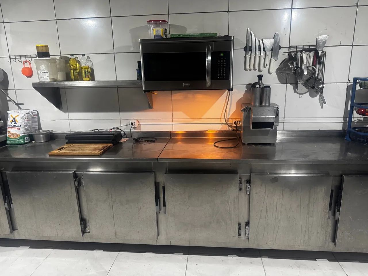 Bancada Refrigerada 4.3m inox - Foto 5