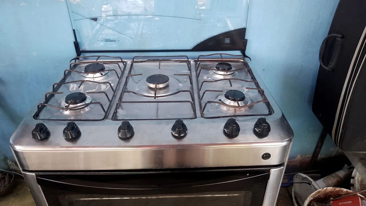 Fogão 4 Bocas com Forno - Foto 2