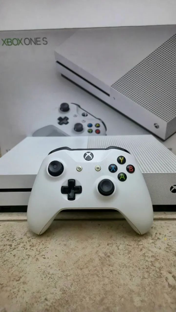 Console Xbox One S 1TB