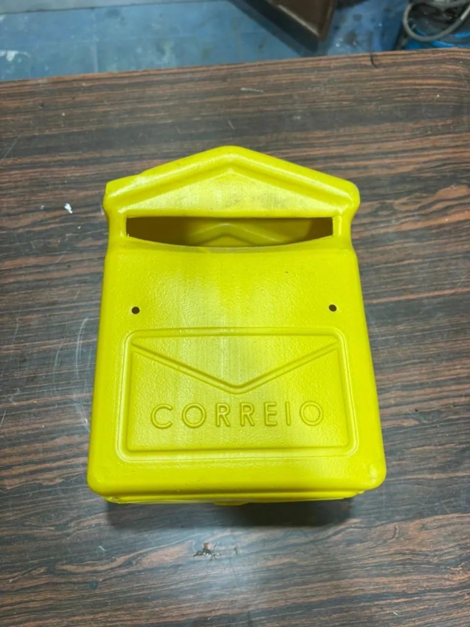 Caixa de Correios de plastico com chave64573487148418120