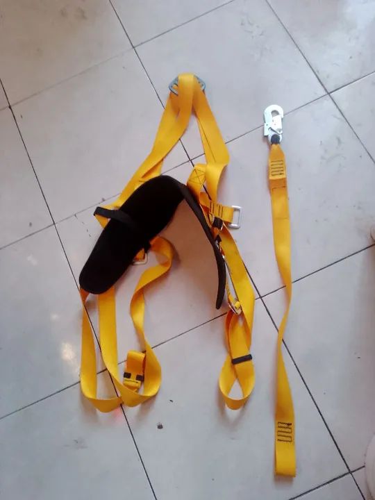 Cinto paraquedista com talabarte 