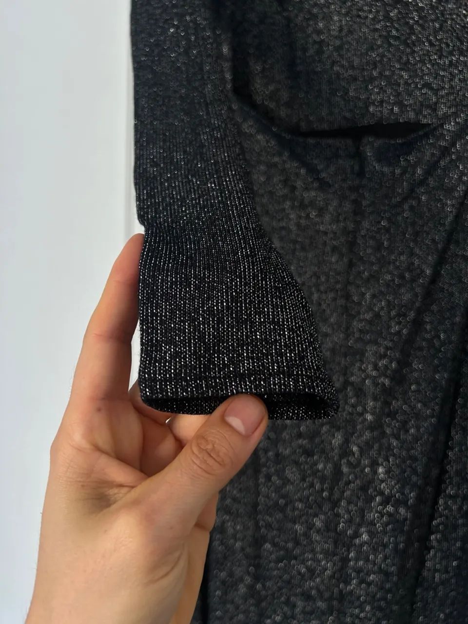 Vestido longo preto com brilho - Foto 5