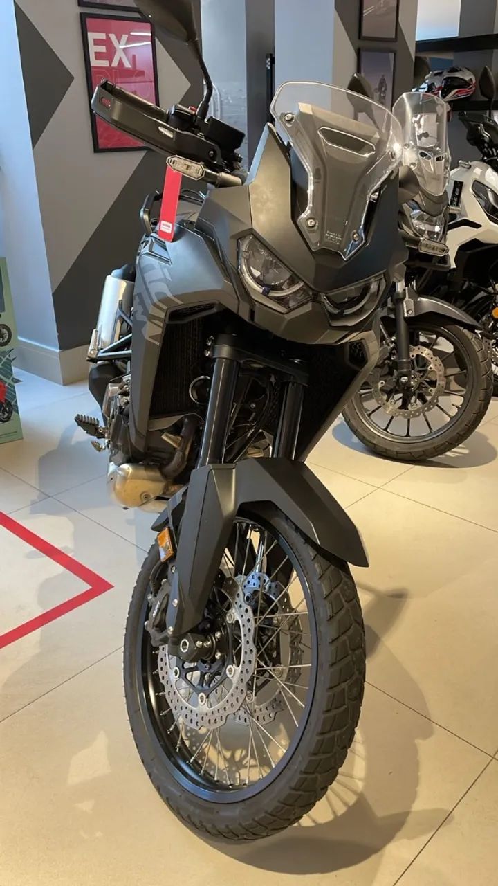 AFRICA TWIN 1100 DCT(2024/2024) - Foto 2