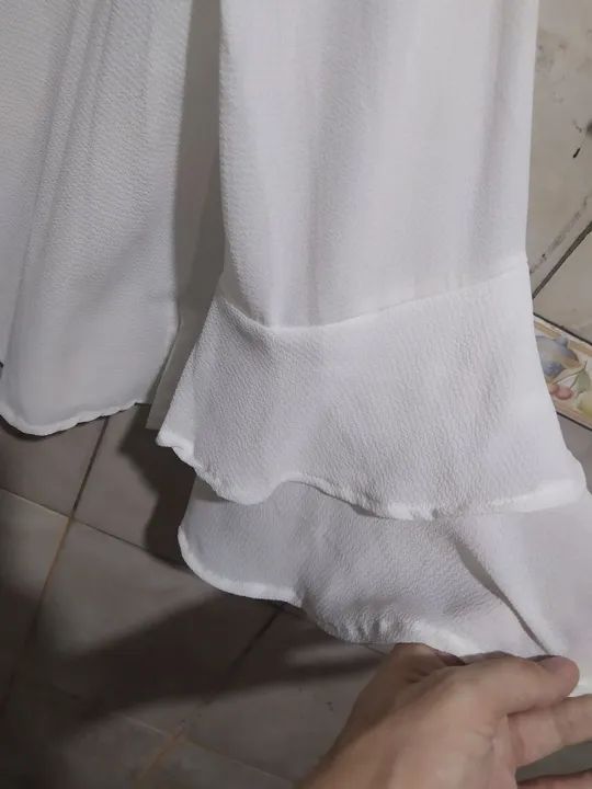 Blusa branca com renda feminina cerom - Foto 4