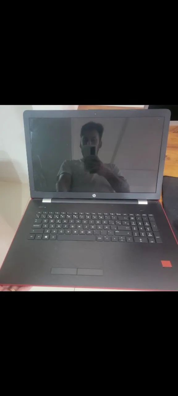 Hp Notebook 17" TPN-W130