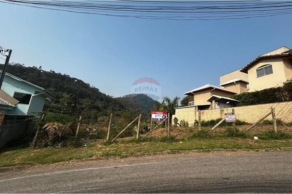 Terreno à venda com 939m², no bairro Suíço, Nova Friburgo - RJ. - Foto 2