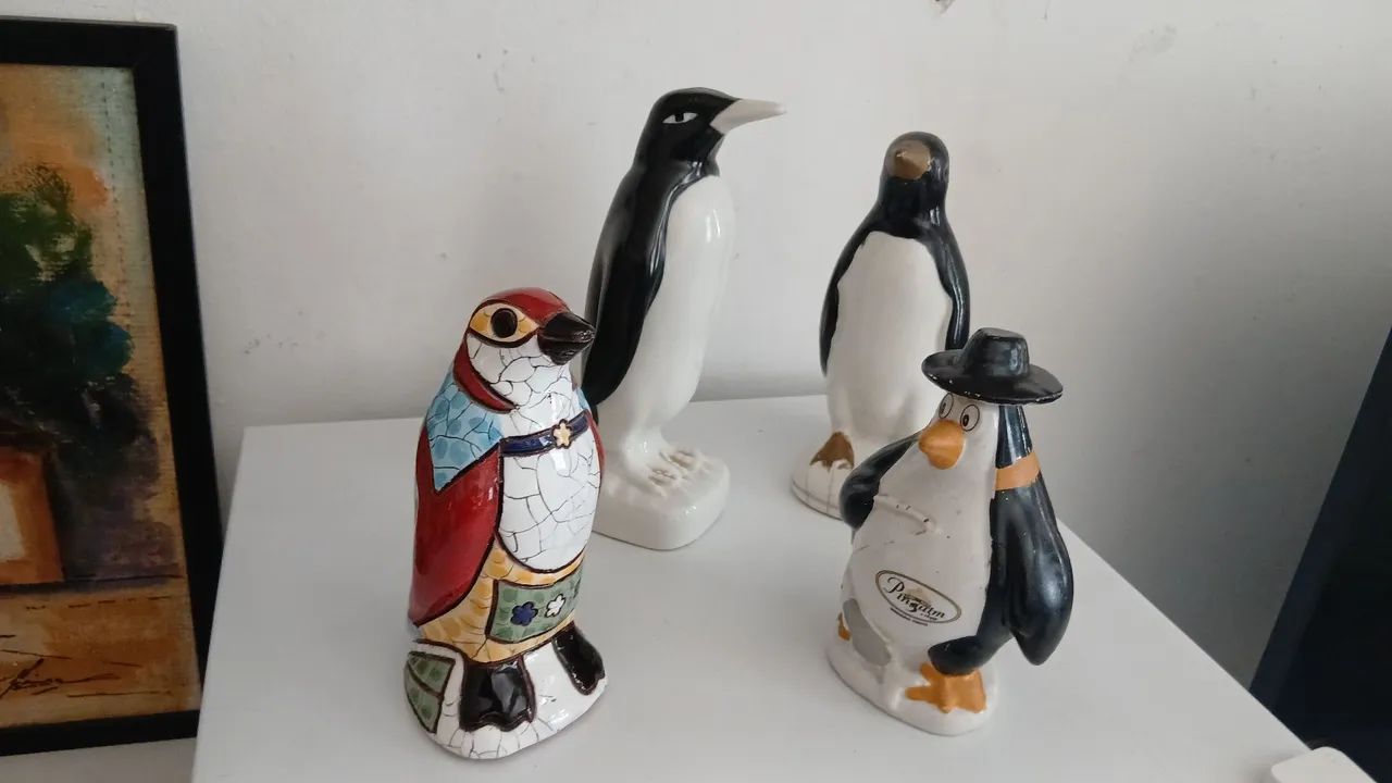 Coleção de Pinguins de Porcelana lote com 4