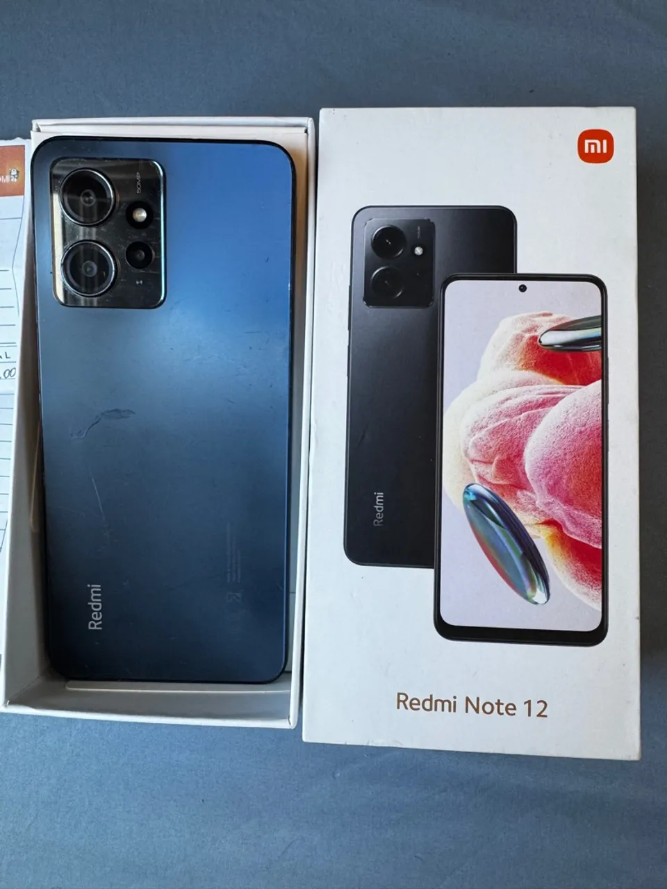 Xiaomi Redmi Note 12 em excelente estado com nota fiscal.