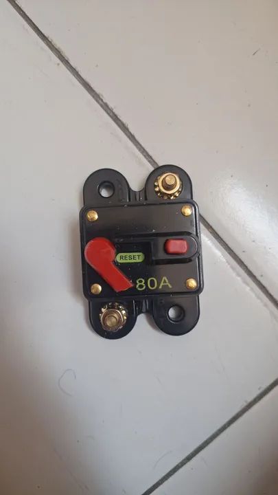 Disjuntor 80A para proteção de circuitos elétricos