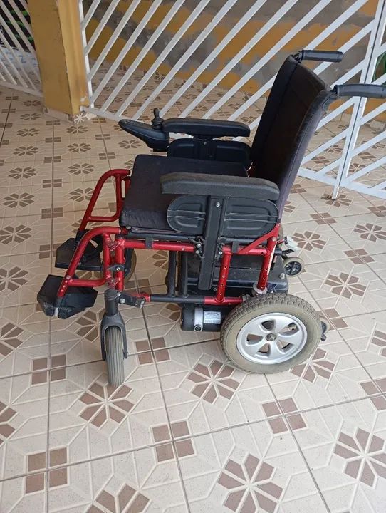 Cadeira de rodas eletrica 