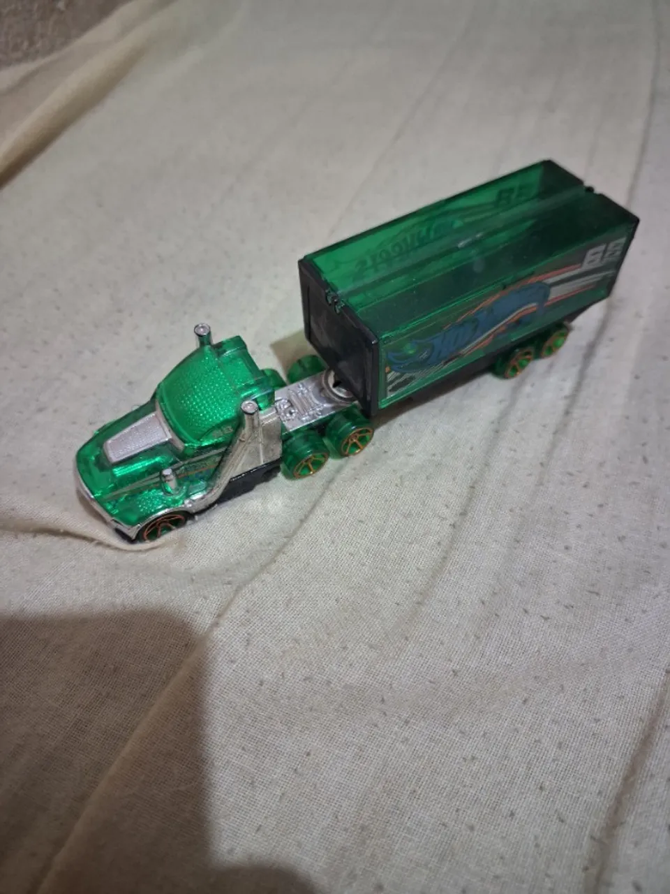 Miniatura caminhão hotwheels