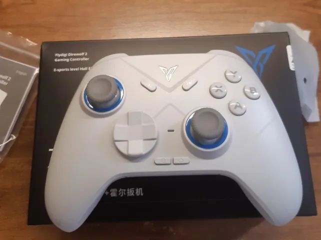 Controle Flydigi Direwolf 2 sem fio NOVO