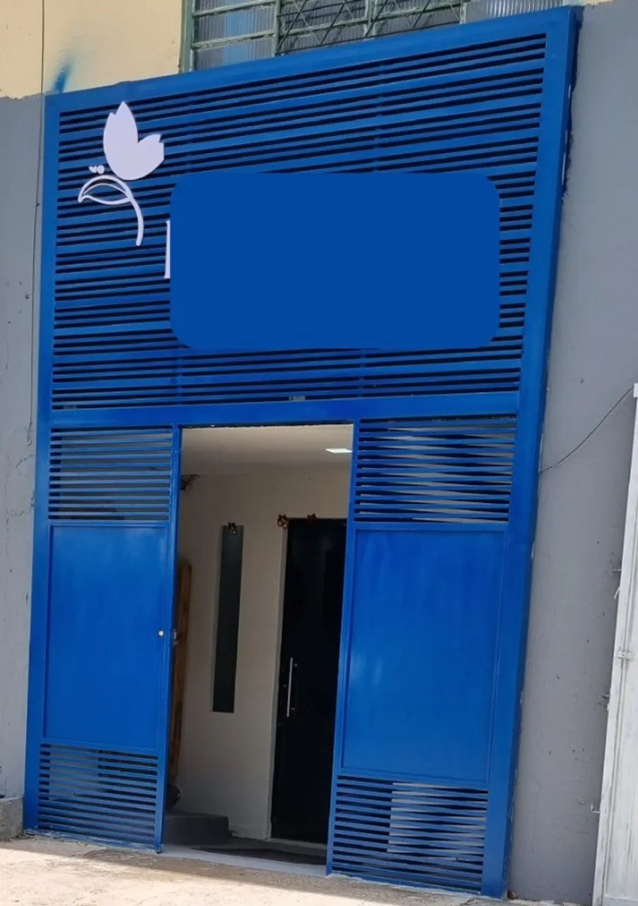 Vendo portão de ferro Metalon