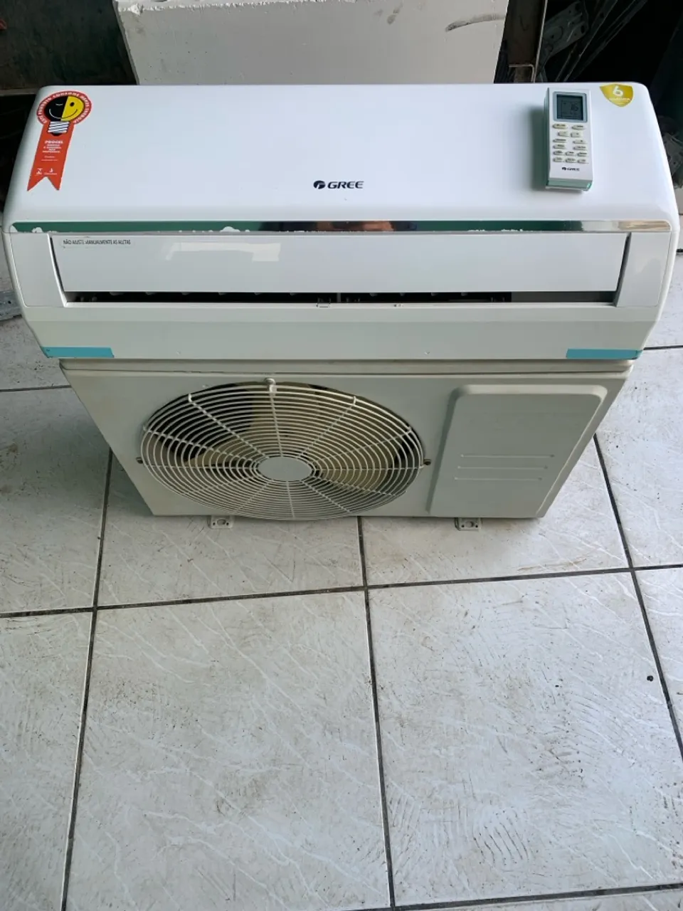 Ar Condicionado Gree 9000 BTUs - Perfeito estado