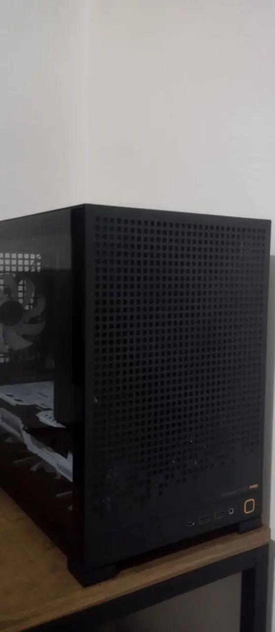 Jonsbo D32 PRO Case (1 month of use)64166982942337123