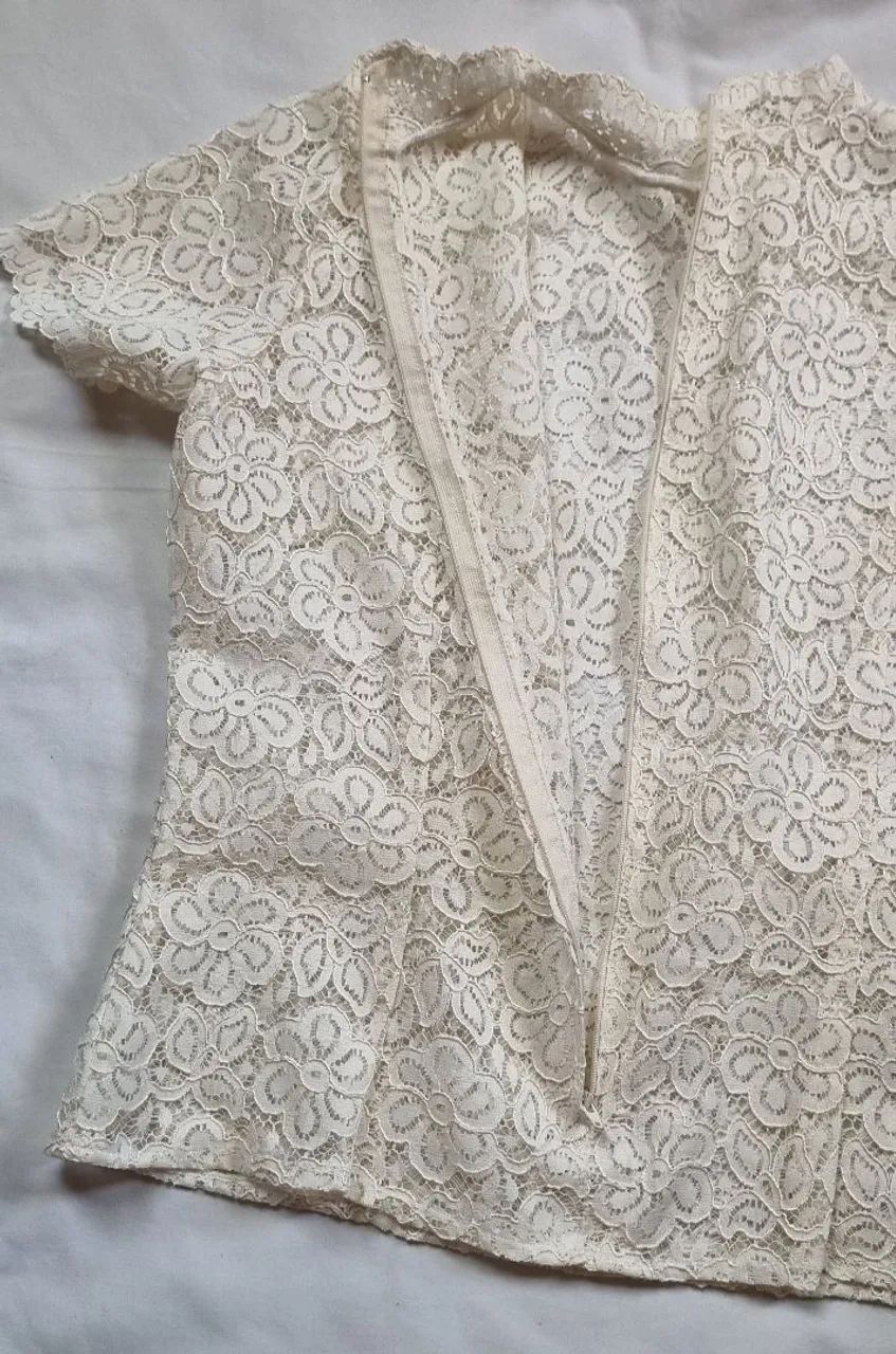 Blusa de renda M maravilhosa - Foto 2