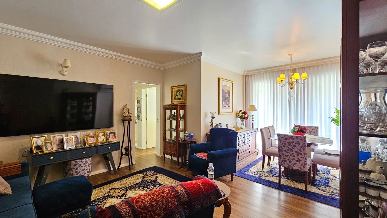 Apartamento de 3 dormitórios à venda no Itacorubi