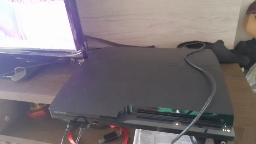 ps3 slim des/blo/que/a/do - Foto 2