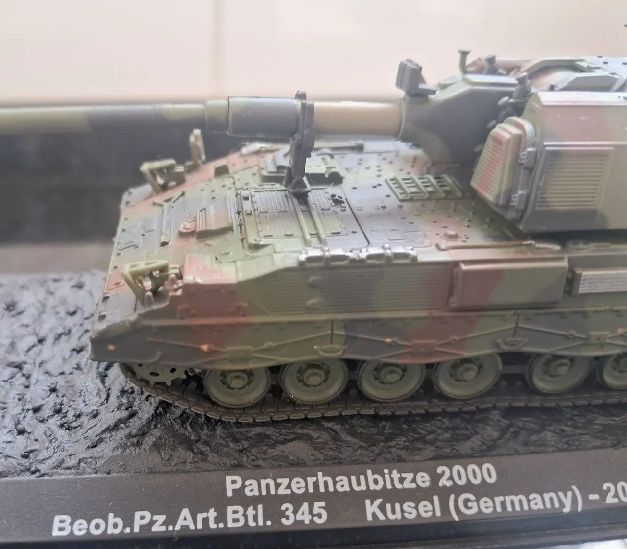 Veículo Obuseiro Alemão Panzerhaubitze 2000 - Foto 5