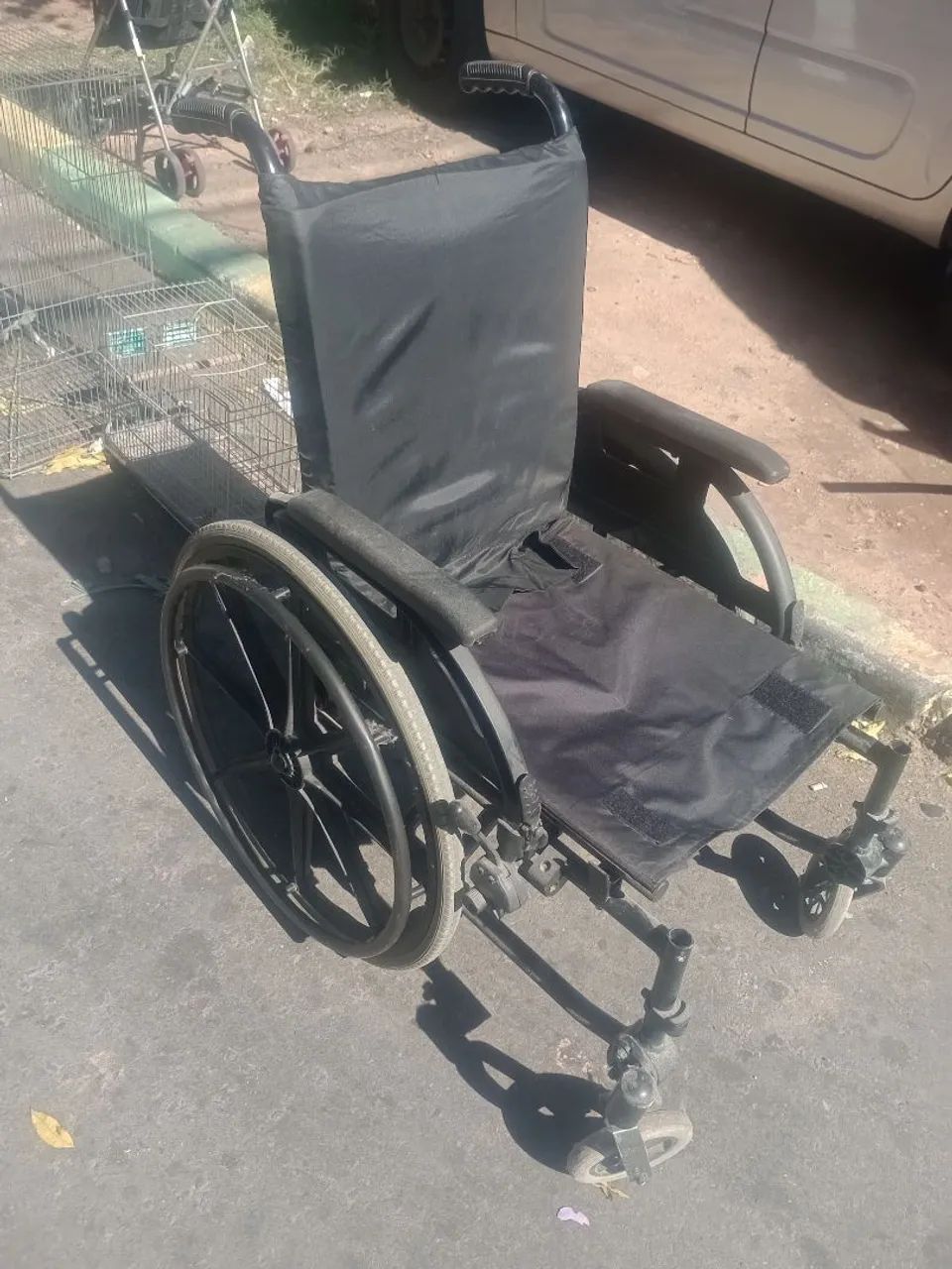 Cadeira de rodas - Foto 2