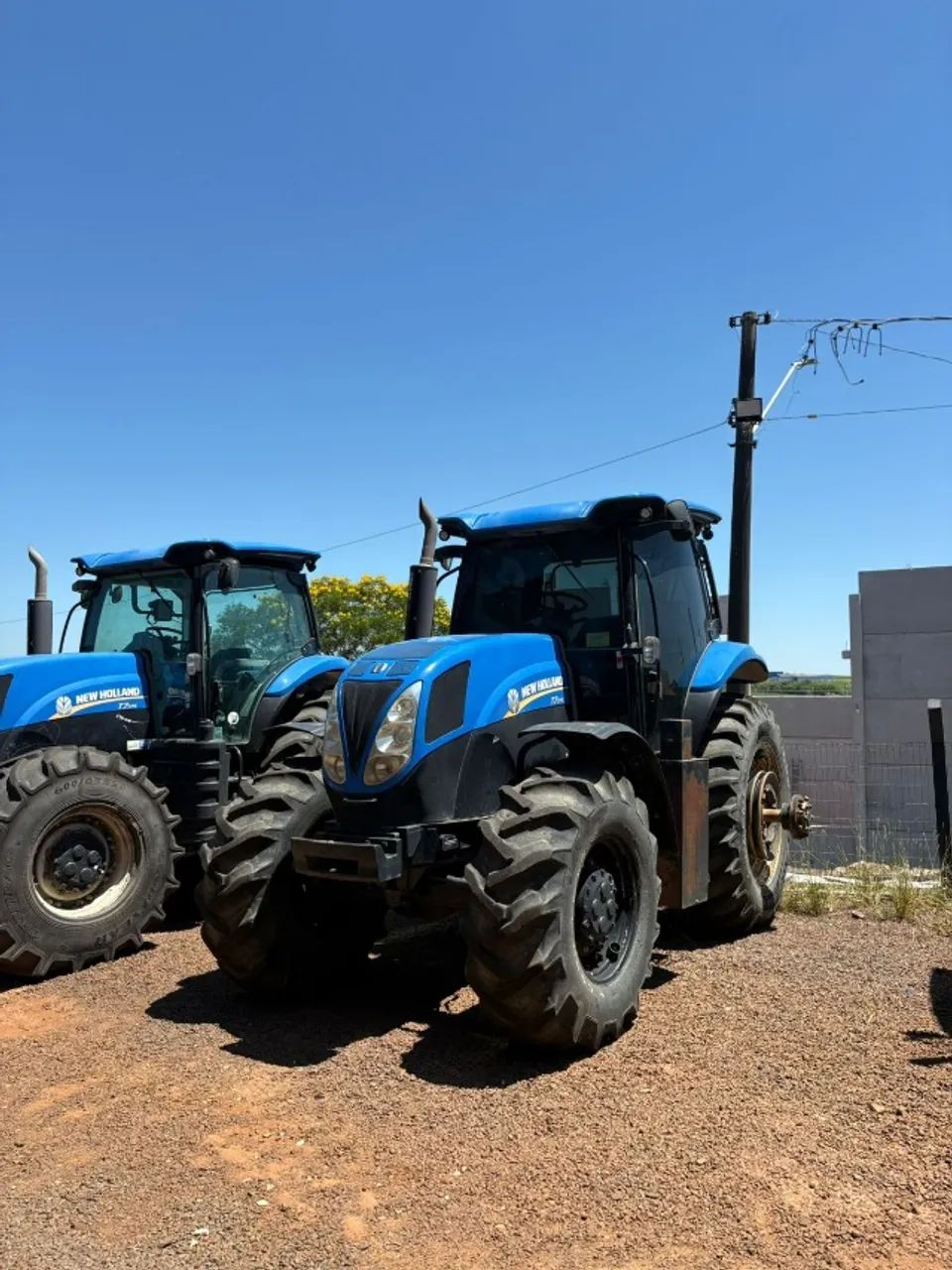 TRATOR USADO MARCA NEW HOLLAND, MODELO T7.175 - ANO 2022
