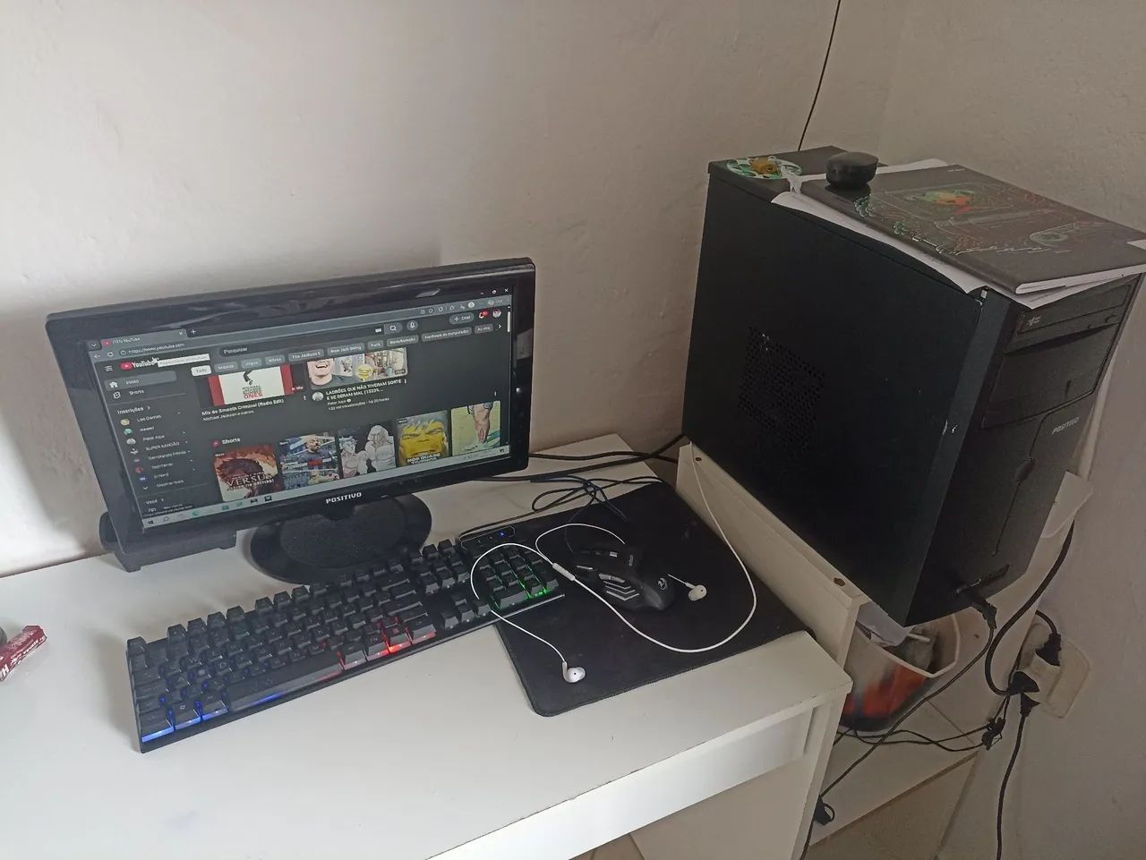 Computador completo para estudos e jogos leves