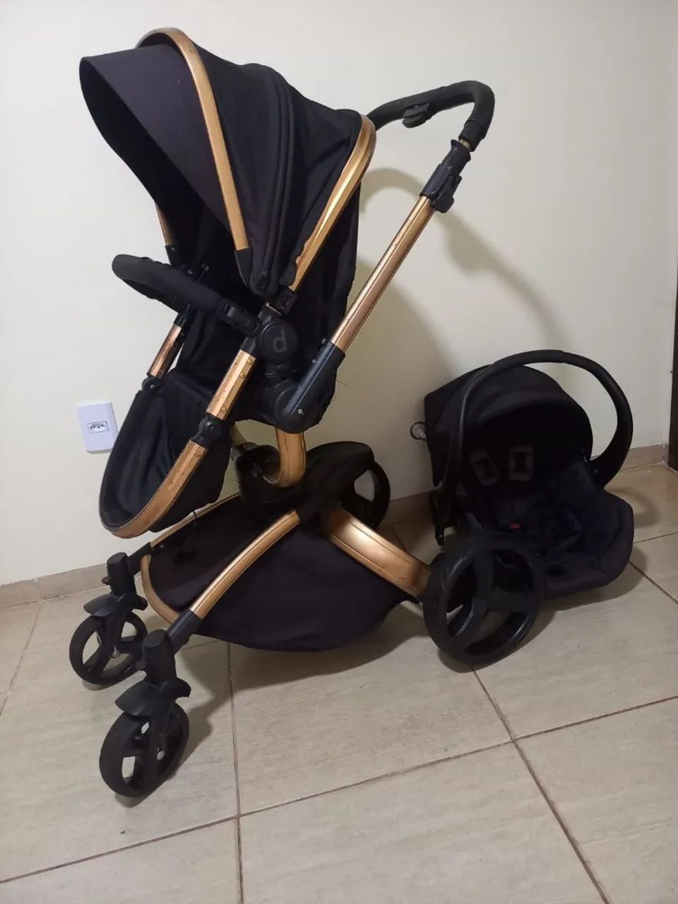 Carrinho de bebe e bebe conforto Galzerano  - Foto 2