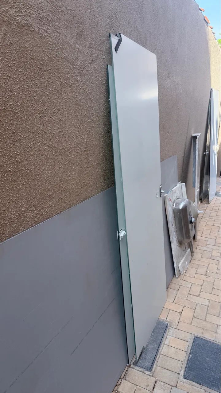 4 Portas de vidro 