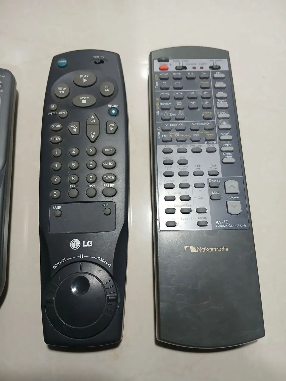 Kit com 4 controles remoto vintage - Foto 2