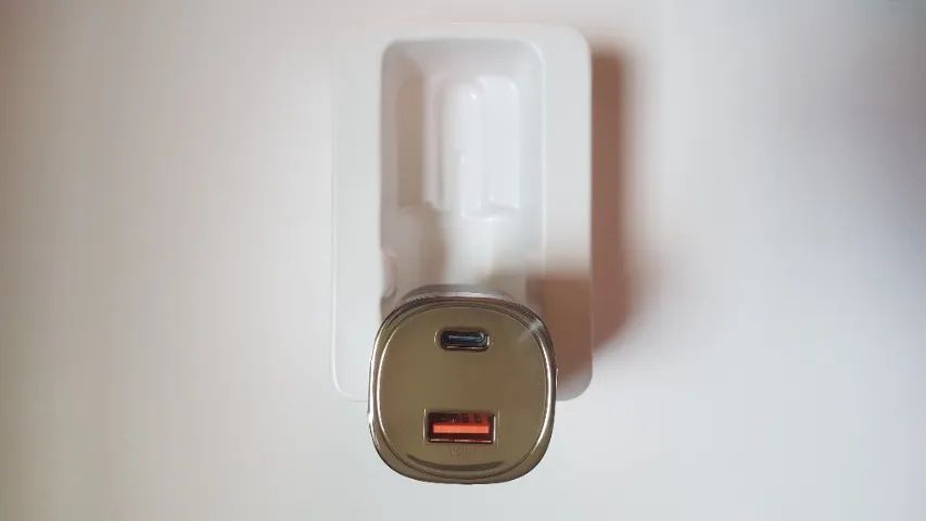 Carregador Digital de Tomada Celular Essager 33w Duas Portas Tipo C e Usb A - Foto 2