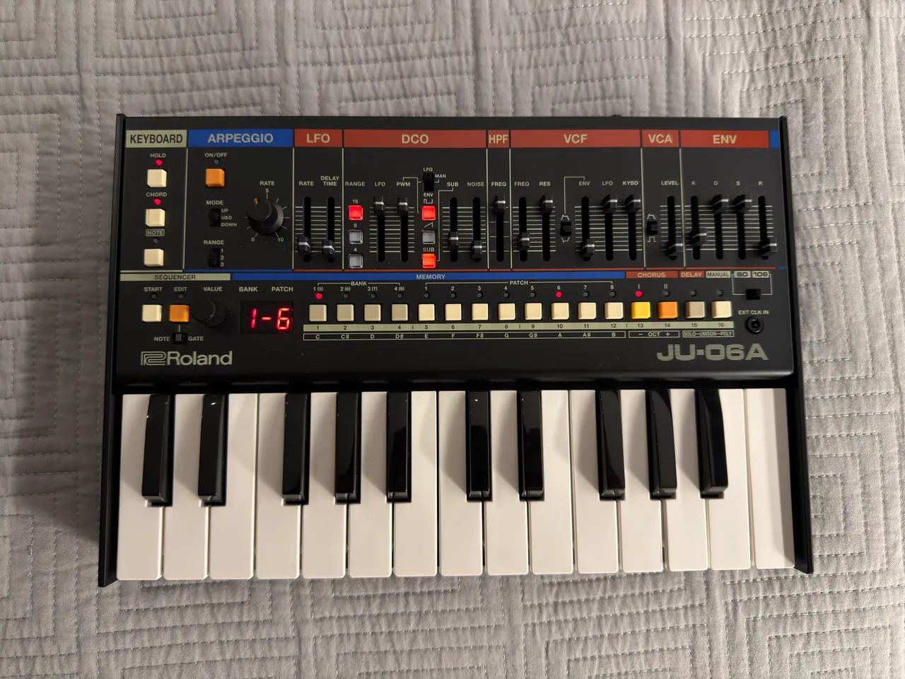 Roland JU-06A + K-25M  - Foto 2