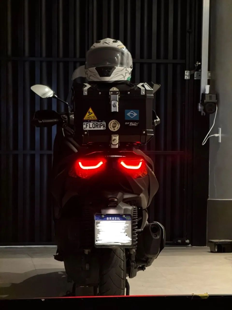 XMAX 2021 - 6.630KM - Foto 3