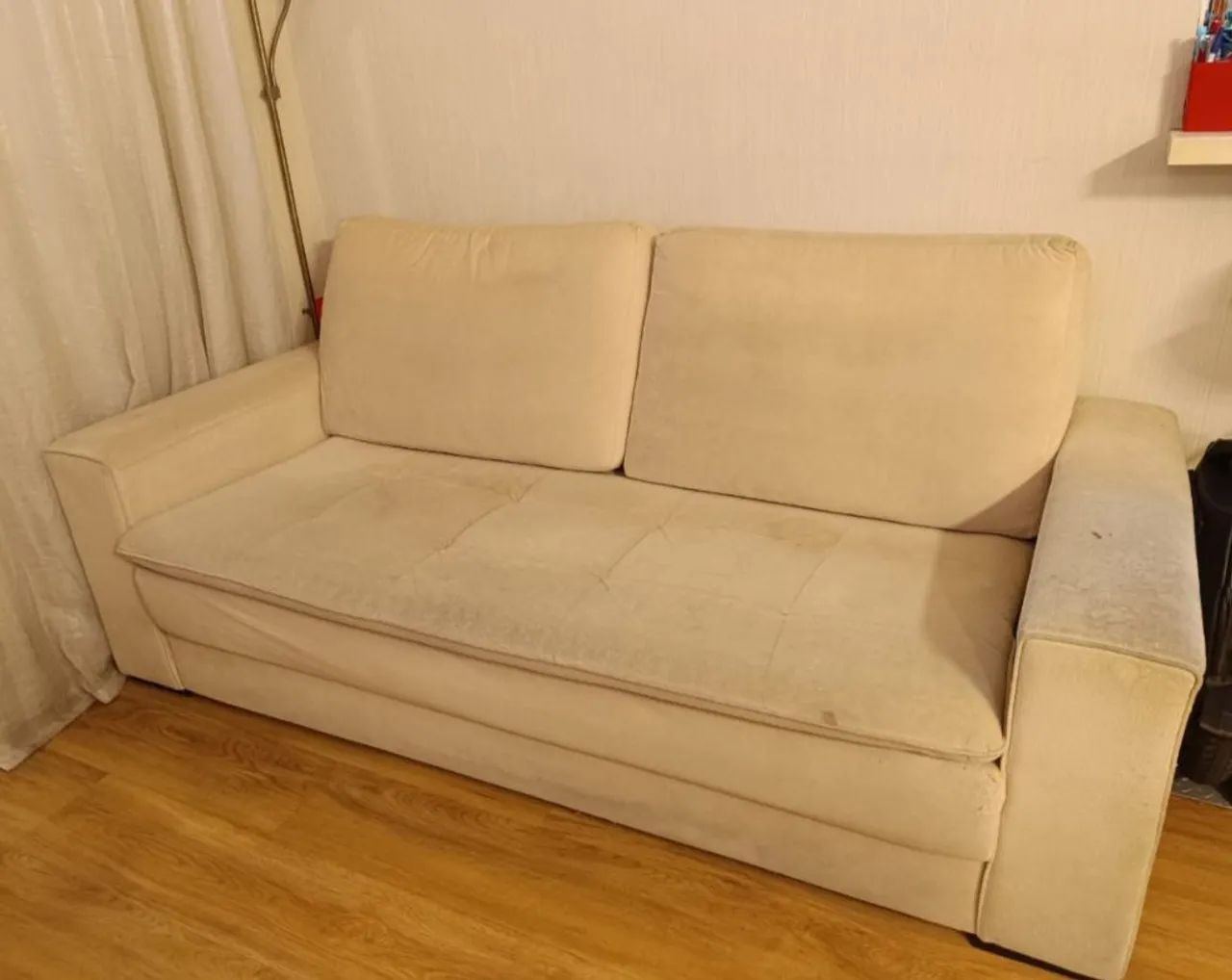 Sofá 2 lugares 