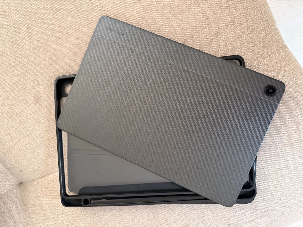 Samsung tab A9+