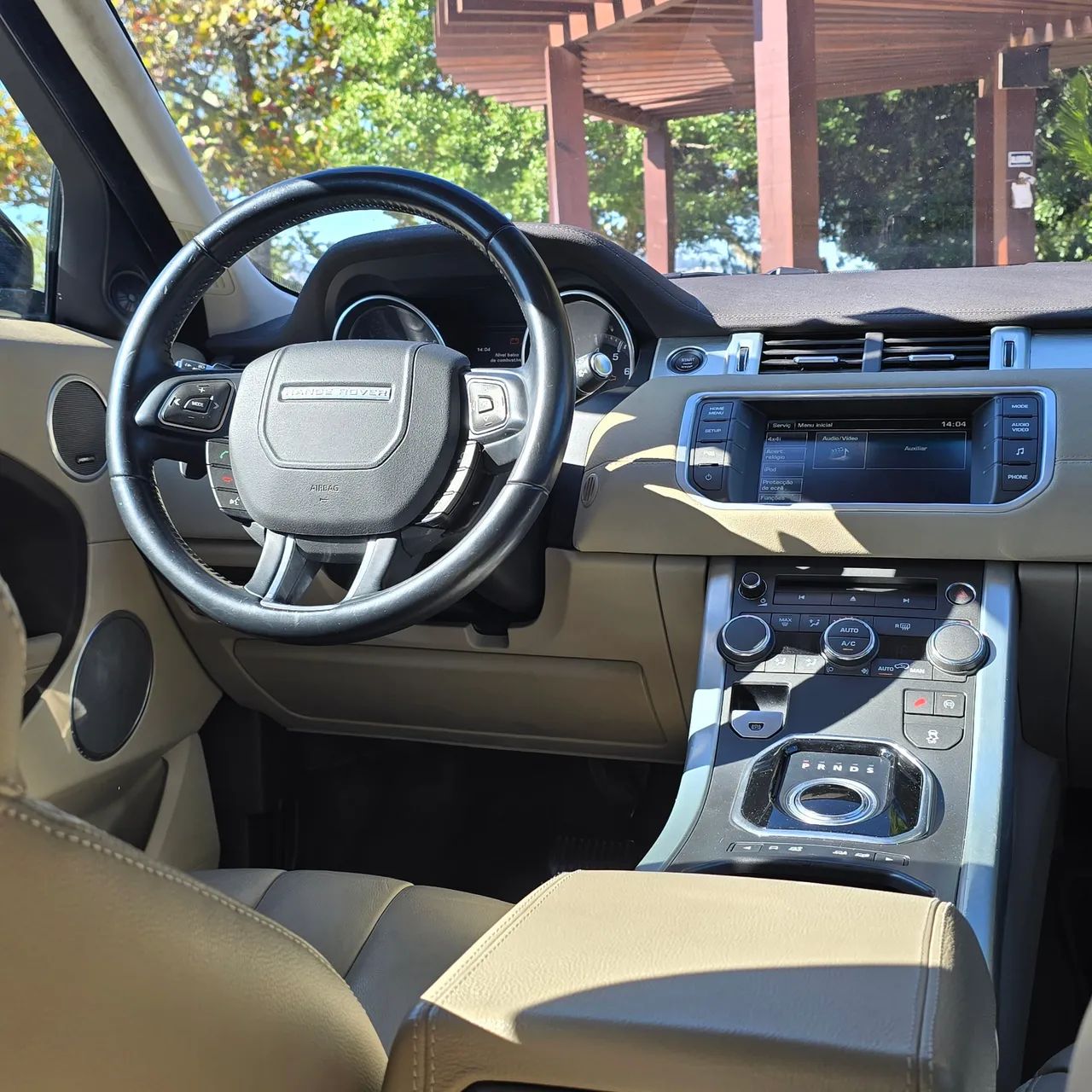 Land Rover Range Rover Evoque Pure Tech 2.0 Aut. 5P 2014 - Foto 4