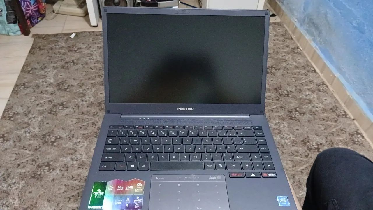Notebook positivo 