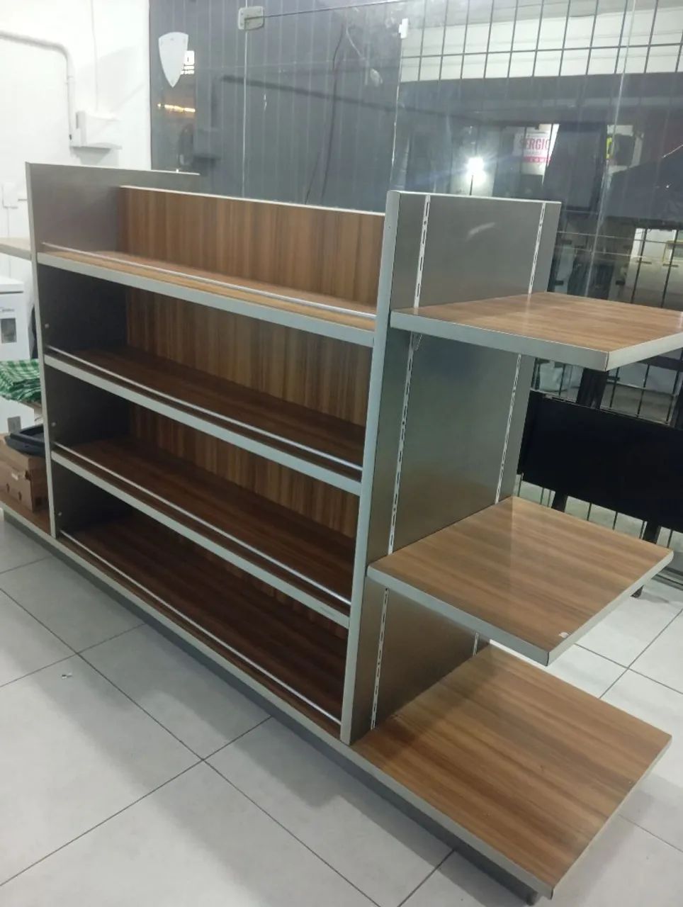 Gôndola expositora comercial  - Foto 3