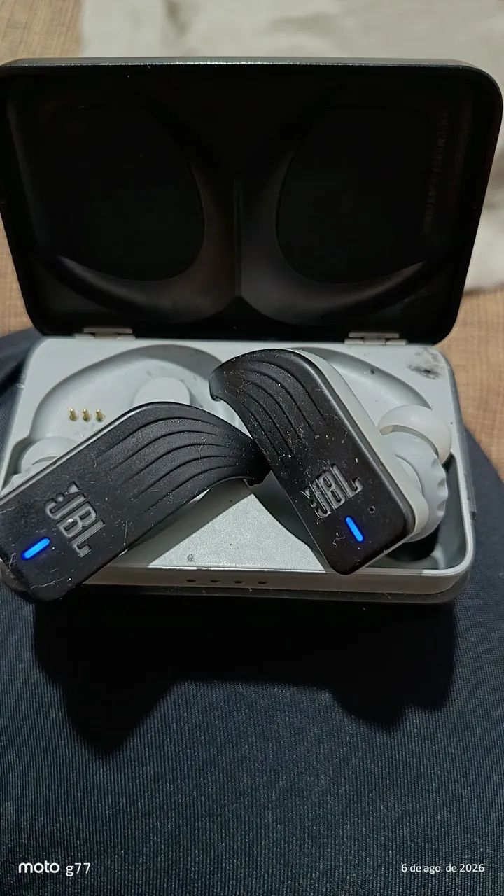 Fone bluetooth JBL Endurance Peak a prova d' água  - Foto 2
