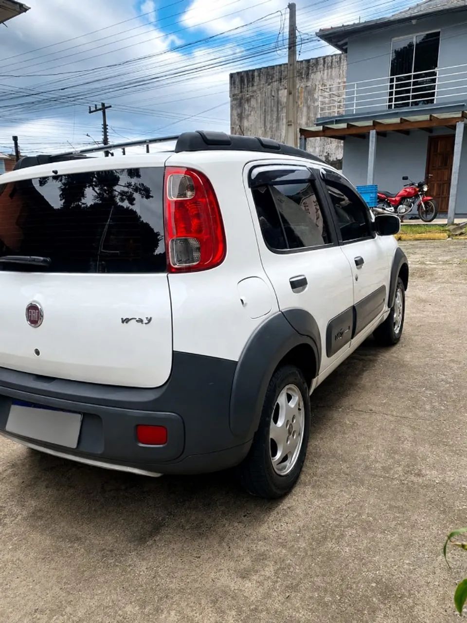 Fiat Uno WAY Celeb. 1.0 EVO Fire Flex 8V 5P 2014 - Foto 2