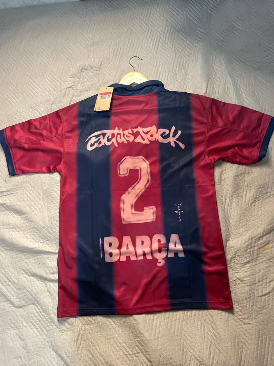 Camisa Barcelona x Travis Scott Nike  - Foto 2