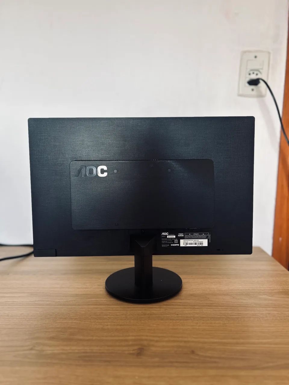 Monitor para trabalhos e estudos
