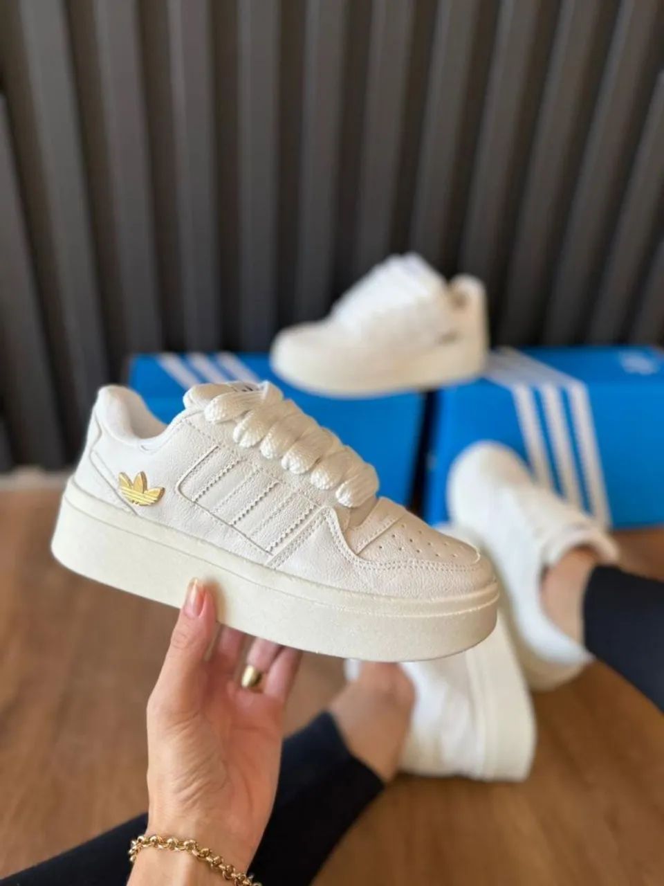 Tênis Adidas  - Foto 2