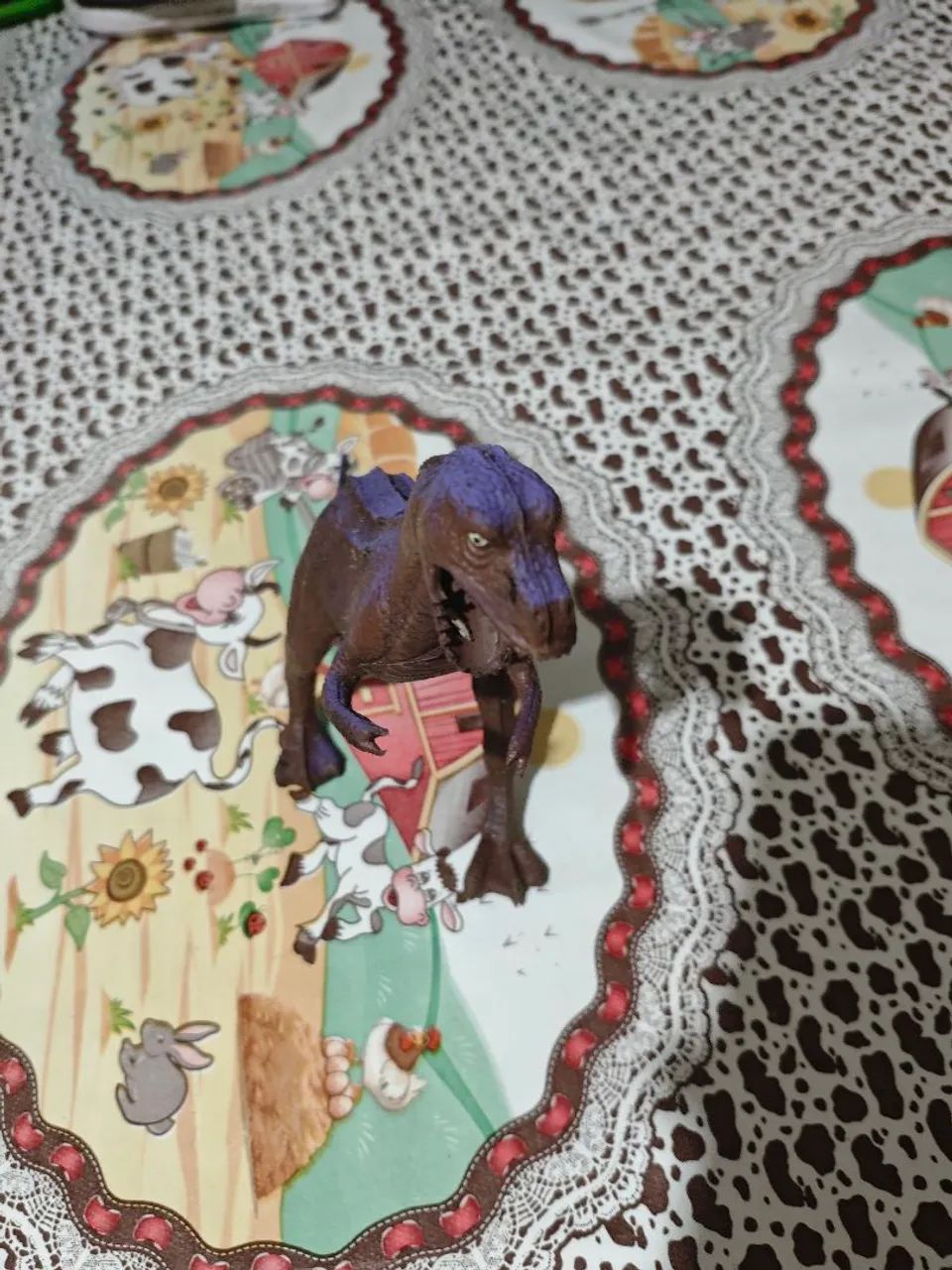 Dinossauro de brinquedo - Foto 4