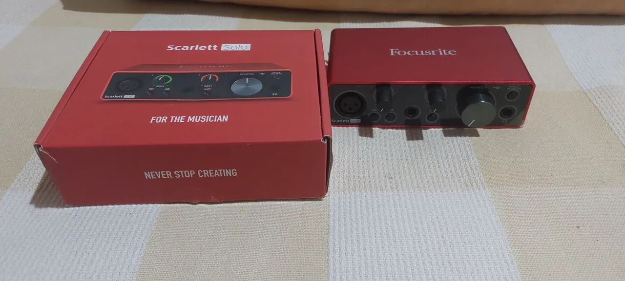 Interface de Áudio Focusrite Scarlet Solo 3th - Foto 4