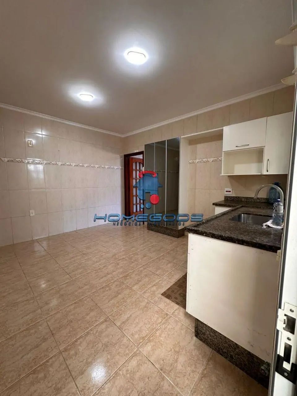 Casa à venda em Amparo, Arruda, com 3 quartos, com 230 m² - Foto 4