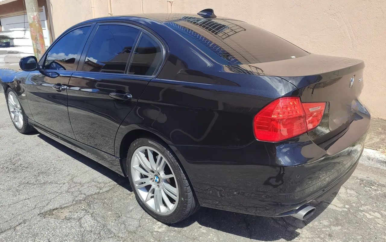 BMW 320I A 2010 - Foto 4