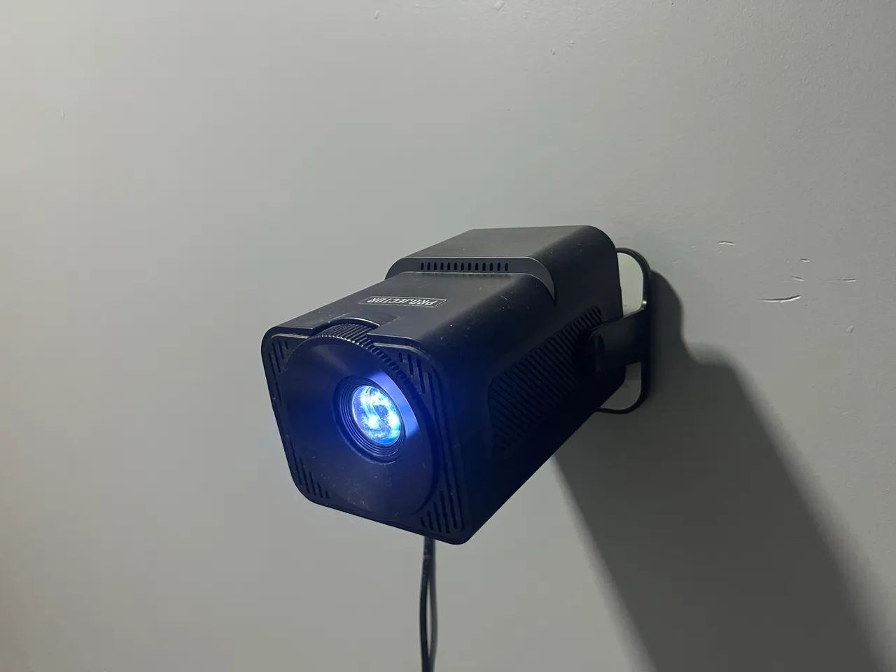 Projetor Smart HY320 Android Full HD 1920x1080 Bluetooth Wi-fi - Foto 5